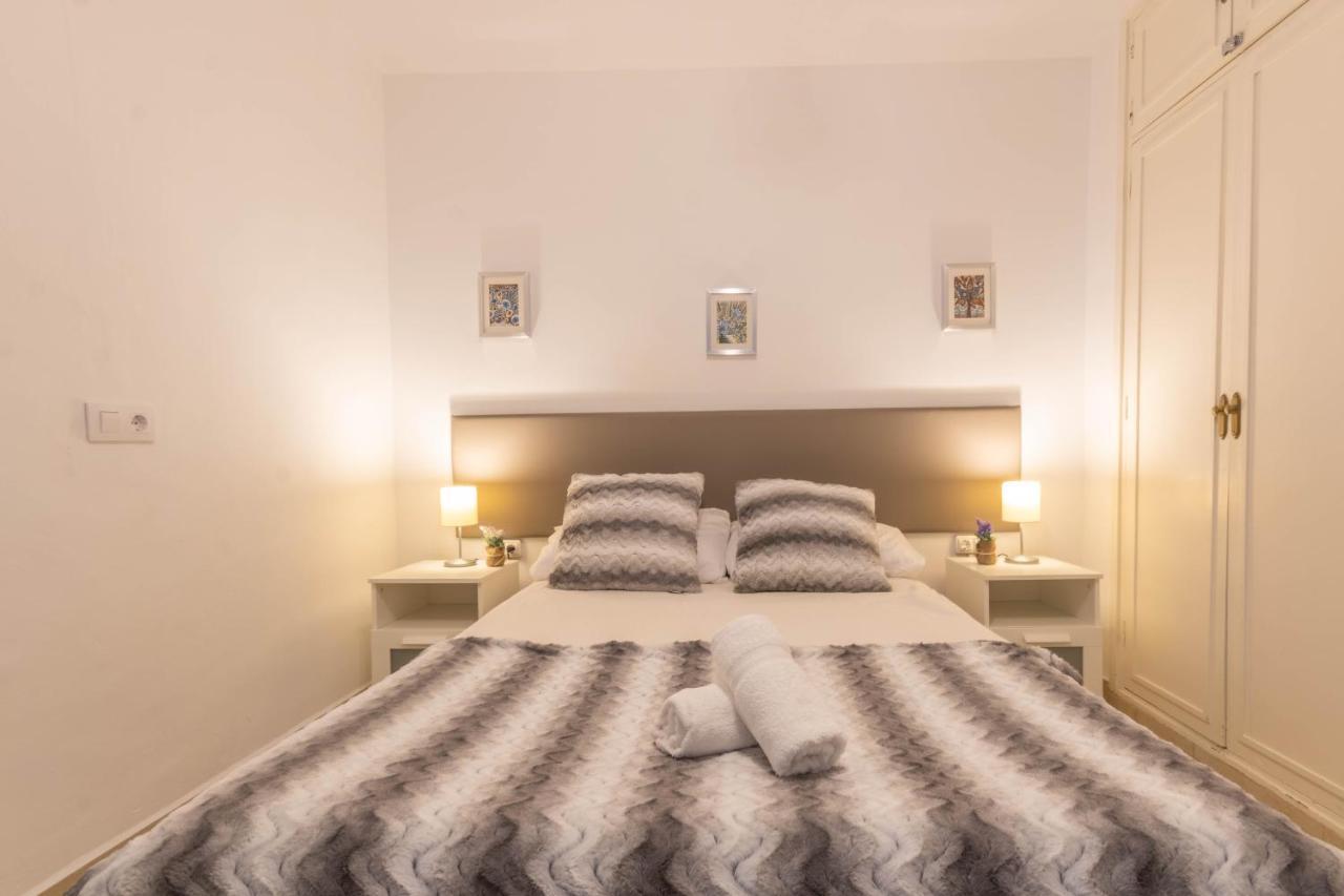 Apartamento Jardines De Murillo เซบีญา ภายนอก รูปภาพ
